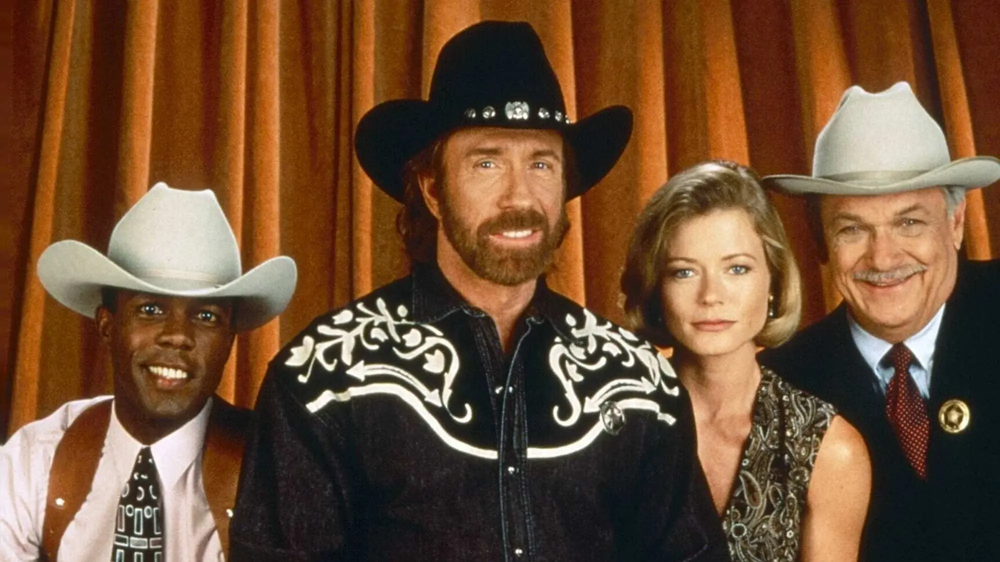 „Walker, Texas Ranger“: Vom Roundhouse-Kick zum Internet-Halbgott