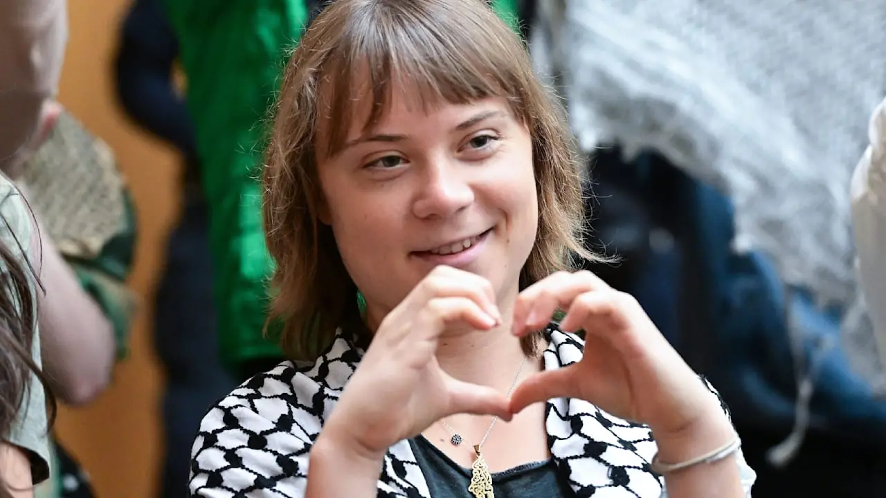 Greta Thunberg hat ein Herz für Israel-Hasser! Prozess in Stuttgart